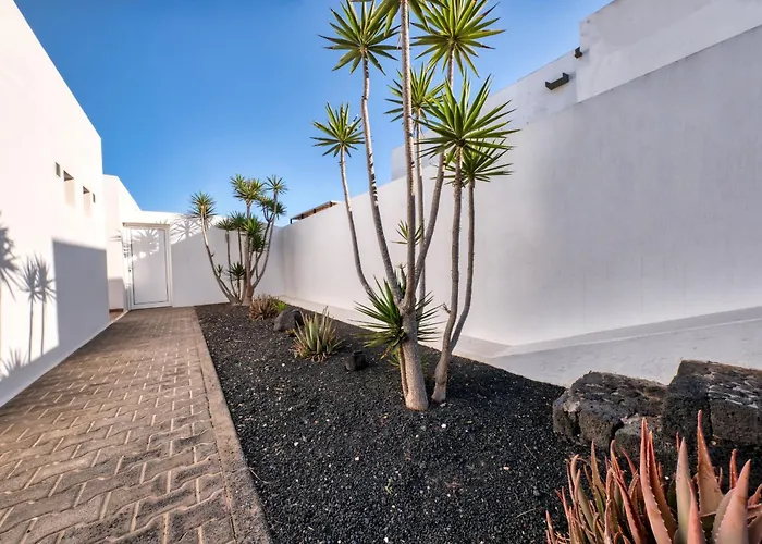 Lava And Sea - Private Pool, Bbq And Amazing Sea Views By Lanzarote Feriehus *
